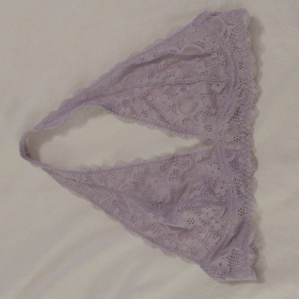 Free People Lavender lace halter Bra-let size Large